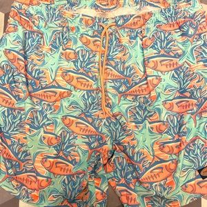 Vineyard vines Mens swim trunk XXL